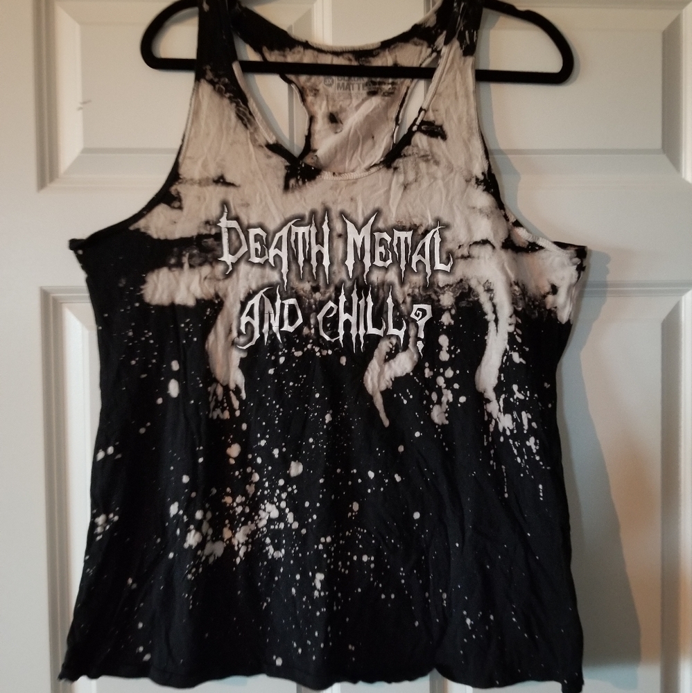 Hot topic tank 3x